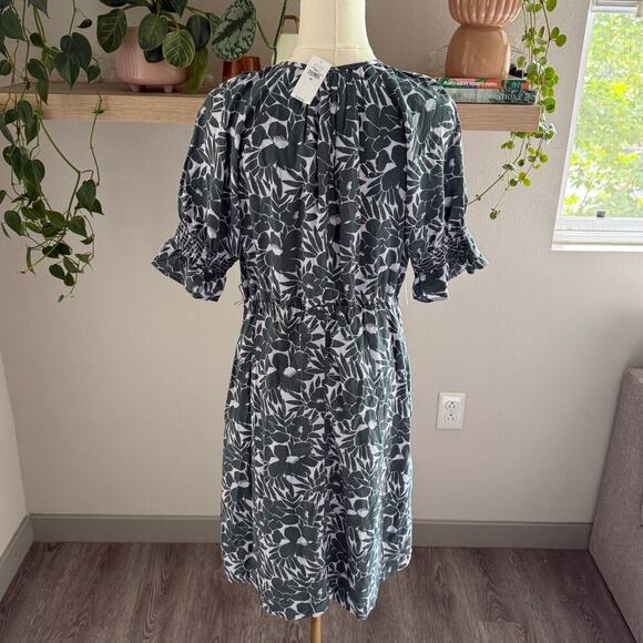 GAP Floral Midi Dress XS Puff Half Sleeve Cinched Waist  Cottagecore Lighweight - Picture 2 of 10